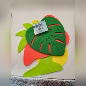 The Spring Shop Silicone Trivets - Green, Coral, Yellow
